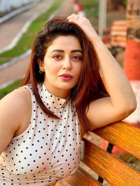 nehha pendse age|Neha Pendse Biography, Age, Height, Husband, Net Worth, Family